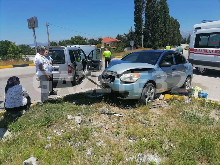 Isparta’dan kaza haberleri gelmeye devam ediyor. Isparta – Eğirdir karayolu,