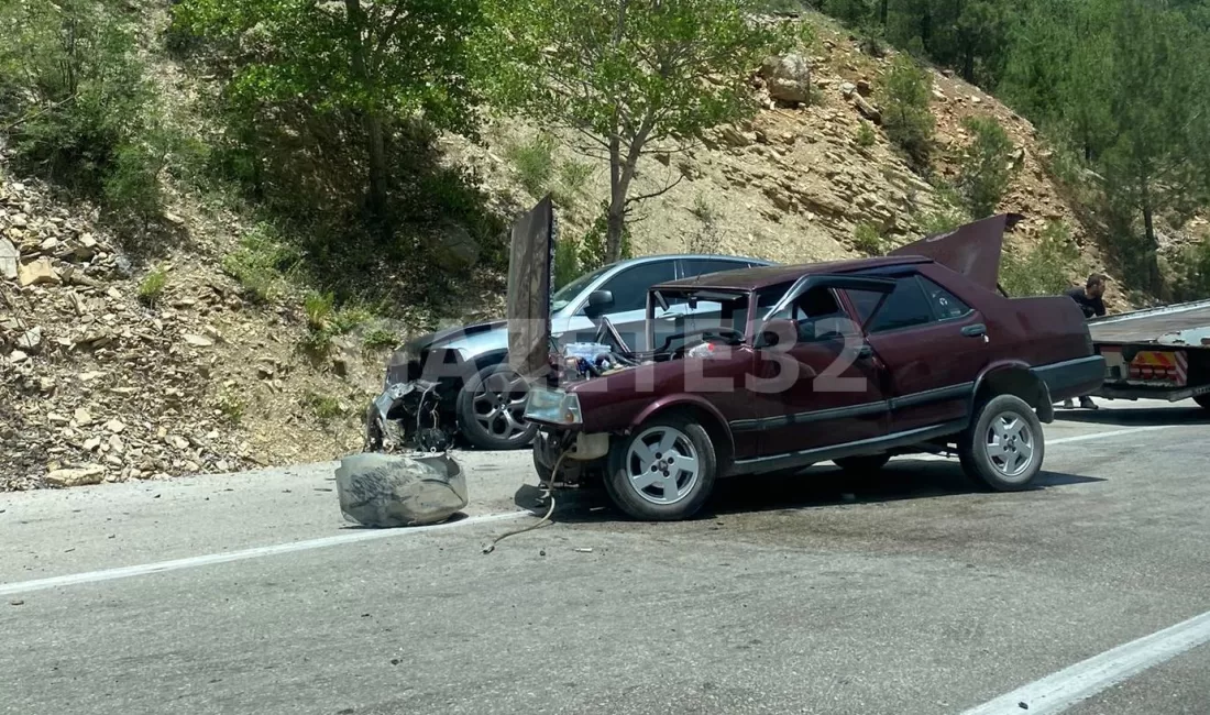 Dereboğazı yolunda kaza Isparta – Antalya karayolunda öğle saatlerinde meydana gelen kazada 2