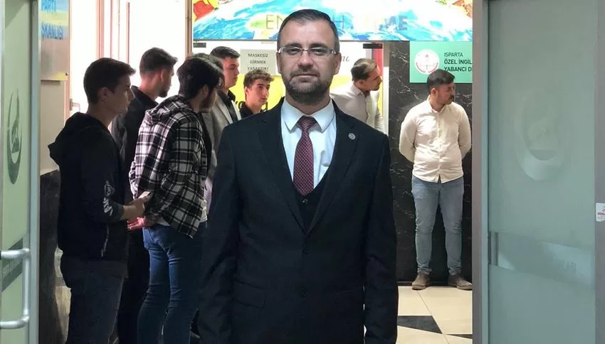 Milliyetçi Hareket Partisi (MHP) Merkez İlçe Başkanı Osman Gülay, sosyal