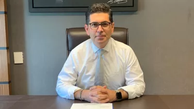 Halıcı’dan Okul Tuvaletine Kamera İddiasına Sert Tepki: “Bu Bir İstismar ve Suçtur” Isparta’da Şehit Göksel Koç Ortaokulu’nda 10–14 yaş arası öğrencilerin kullandığı