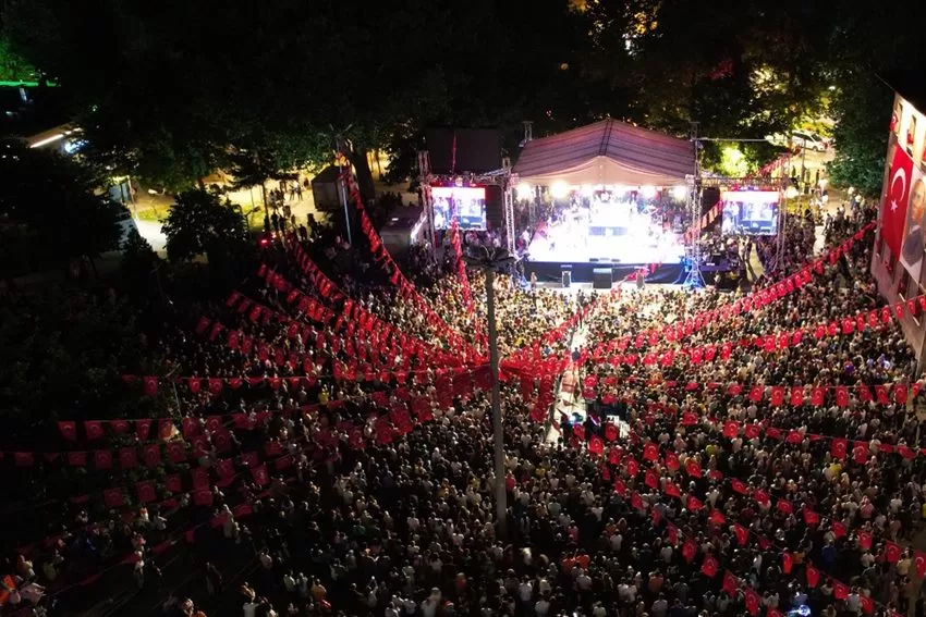 Isparta Belediyesi tarafından 30 Ağustos Zafer Bayramı’nın 103’üncü yıldönümü kutlamaları