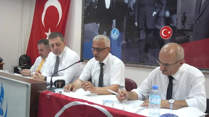 Milliyetçi Hareket Partisi (MHP) İl Başkanı Ahmet Önder Topçu, Merkez