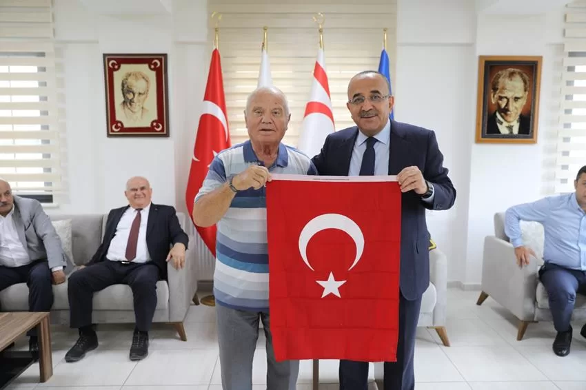 Isparta Esnaf ve Sanatkarlar Odaları Birliği Başkanı Ahmet Tural, oda