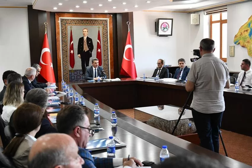 Kamu kurum ve kuruluşlarının sunduğu hizmetlerin en kaliteli şekilde vatandaşlara