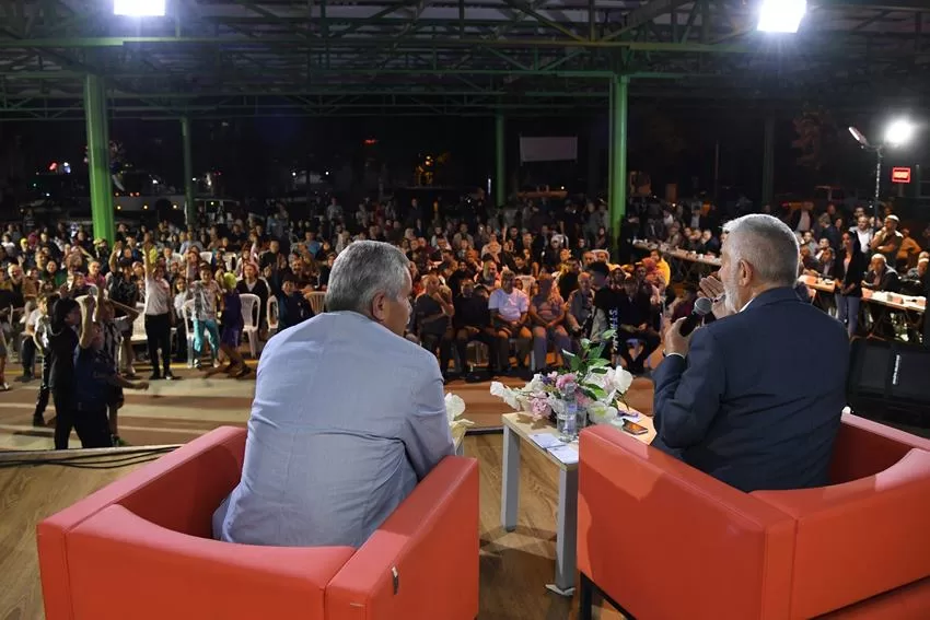 Vatandaşlar: Isparta’ya gereken bütün hizmeti sizin yaptığınızı düşünüyoruz. Halıkent Mahallesi