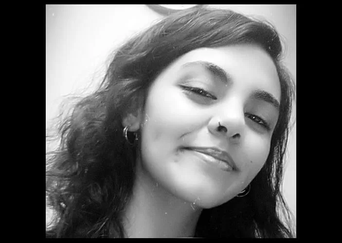 Ispartalı Nagihan Yeni, yaya geçidinde yürürken hafif ticari aracın çarpması