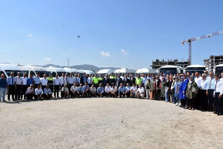 Türkiye’nin örnek öğrenci taşıma kooperatifi Ser-Tur yeni eğitim öğretim yılı