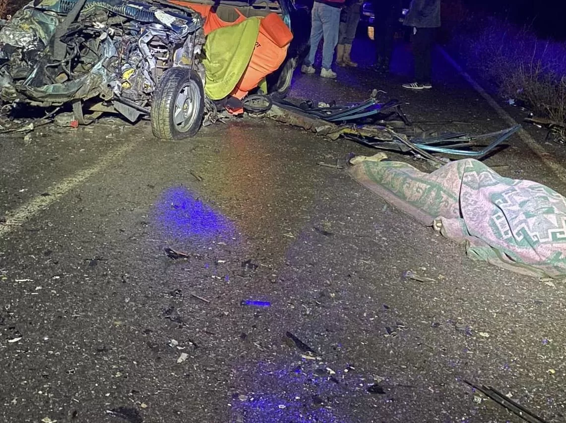 Geçtiğimiz hafta Şarkikaraağaç ilçesinde kamyonet ile otomobilin çarpışması sonucu meydana