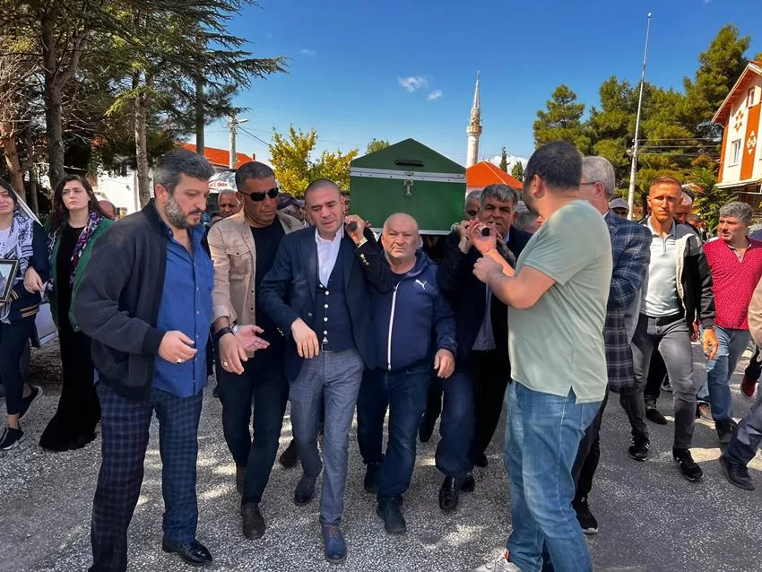 Bir süredir tedavi gördüğü SDÜ Hastanesi’nde yaşamını yitiren Isparta Gazeteciler