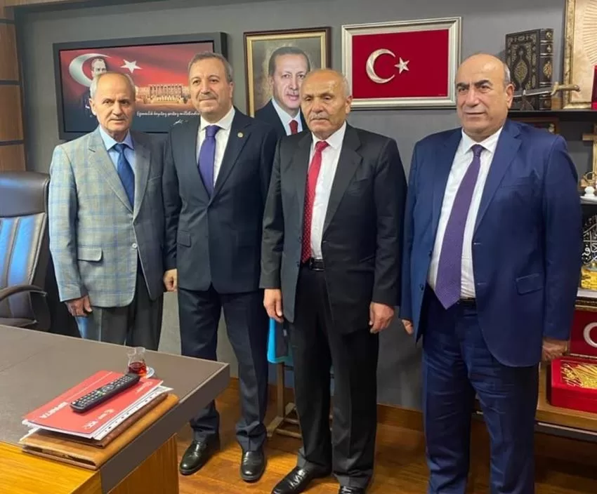 Gülbirlik Yönetim Kurulu Başkanı Mahmut Demir ve Genel Müdür Hasan