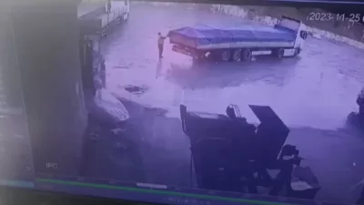 Isparta’da faaliyet gösteren Göltaş Çimento fabrikasında meydana gelen kazada, geri