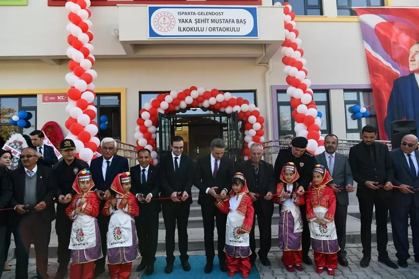 Yaka Köyünde yeni Okul Binası açılışı yapıldı