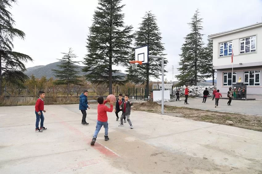 Senirce köyünün talepleri yerine getirildi