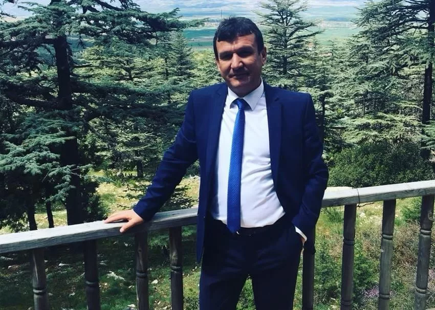 Uzun yıllar Isparta İl Özel İdaresinde Genel Sekreterlik Yardımcılığı görevi