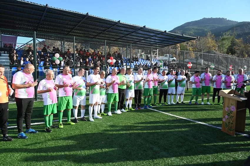 Emre Mahallesi Spor Kompleksinin resmi açılışı gerçekleştirildi