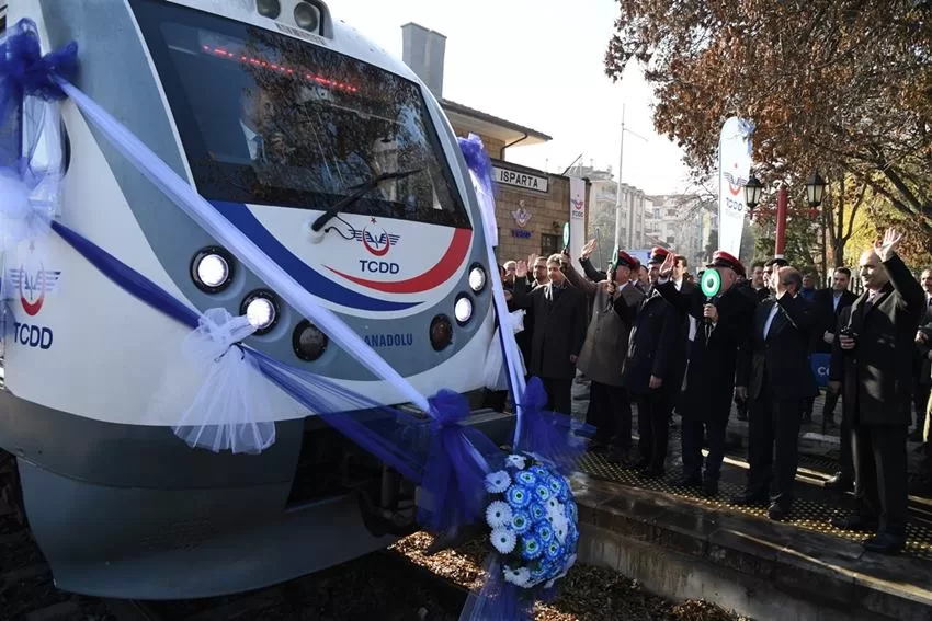 Güller Ekspresi İlk Seferine Törenle Uğurlandı