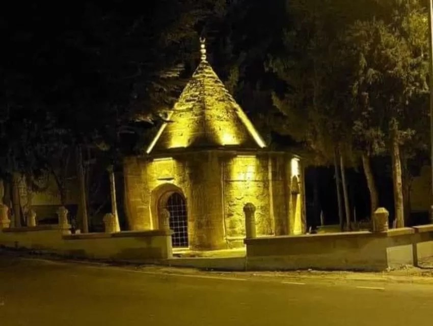 Sav Kasabası’ndaki İncili Çavuş Türbesi, Yenilenen Görünümüyle Göz Kamaştırıyor Sav