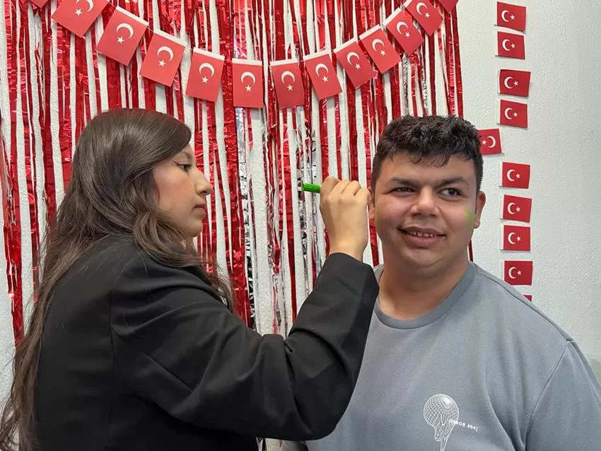 Süleyman Demirel Üniversitesi İletişim Fakültesi Halkla İlişkiler ve Tanıtım Bölümü