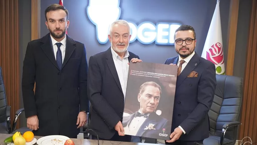 Isparta Belediye Başkanı ve AK Parti Belediye Başkan Adayı Şükrü