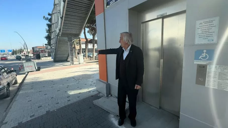 İyi Parti Belediye Başkan Adayı Ahmet Tural’ın Şehir Hastanesi yaya