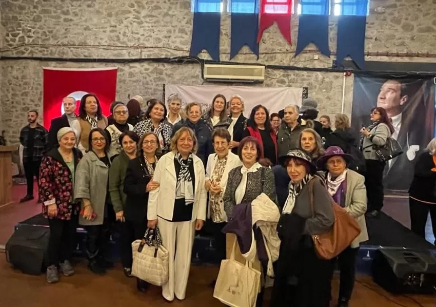 Türk Kadınlar Birliği Isparta Şube Başkanı Semiramis Zehra Karataş ve