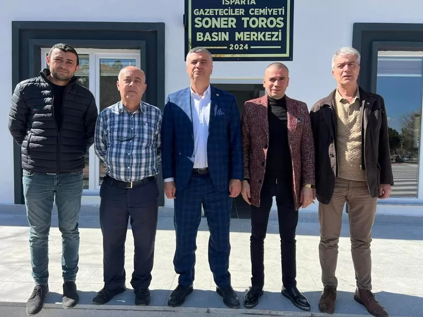 IGC Soner Toros Basın Merkezini ziyaret eden AK Parti’nin Sav
