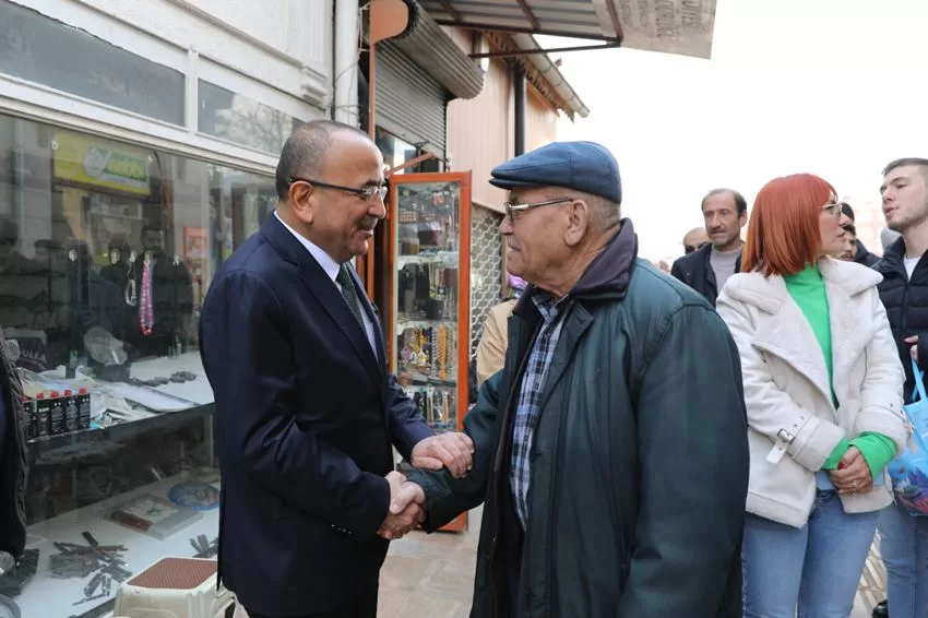 Seçim çalışmalarını yüksek tempoda sürdüren İyi Parti Belediye Başkan Adayı