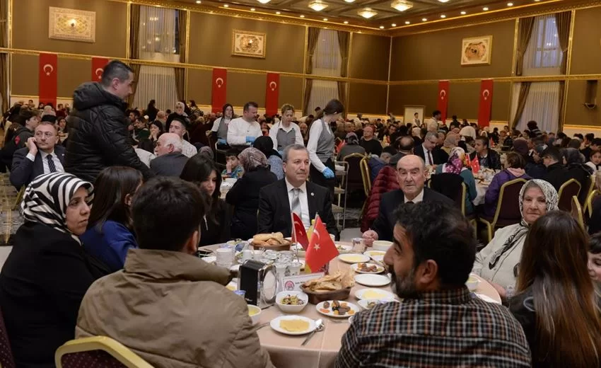 18 Mart Şehitler Günü dolayısıyla Vali Aydın Baruş ve Eşi