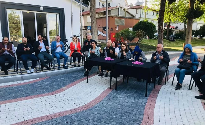 29 Nisan 2021 tarihinde Koronavirüs sonucu genç yaşta aramızdan ayrılan