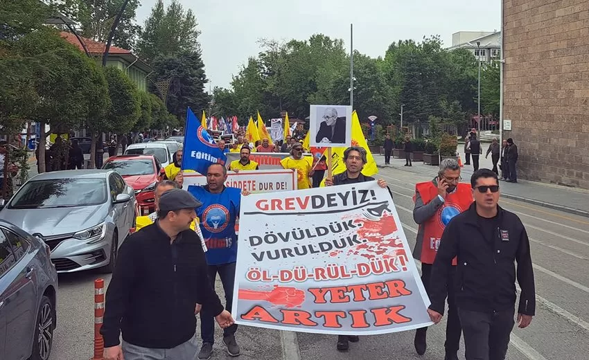 Eğitim İş Sendikası Isparta Şubesi Başkanı Akkın: Can korkusuyşa çalışmak
