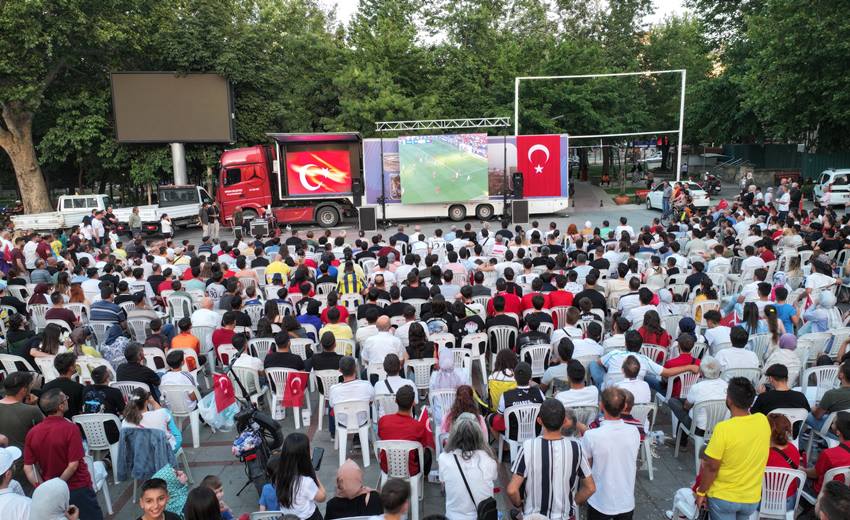 Isparta Belediyesi, A Milli Futbol Takımı’nın Portekiz’le karşılaştığı Avrupa Futbol