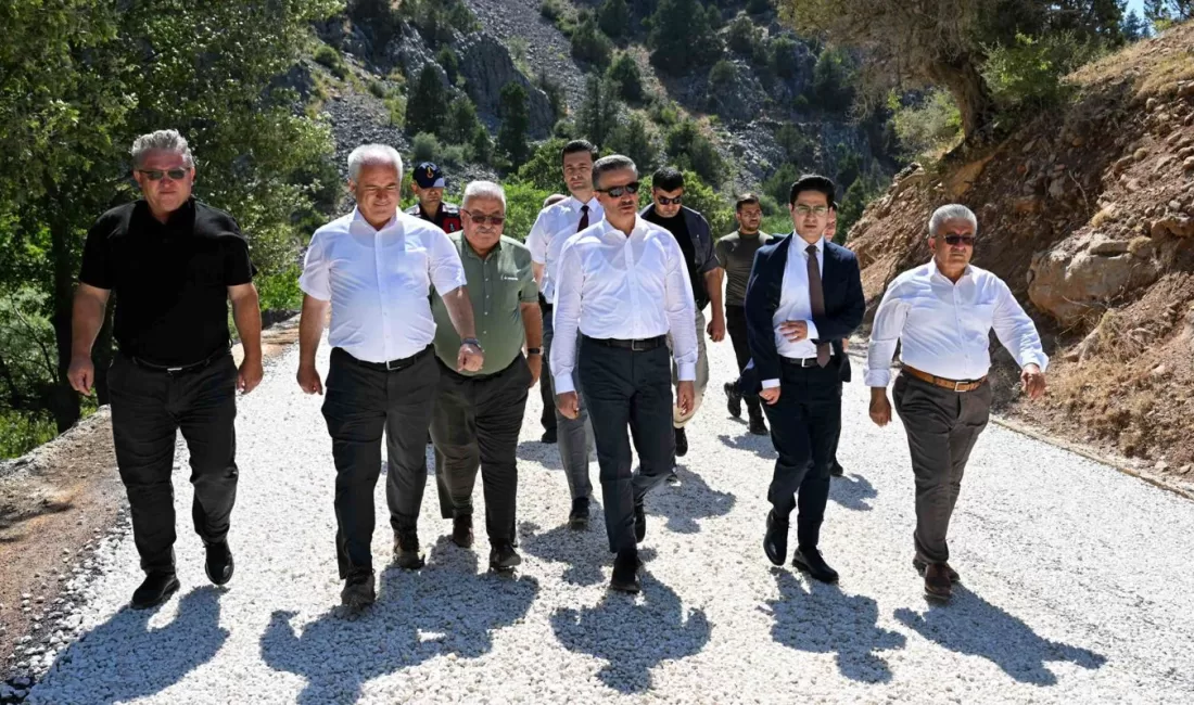 İl Genelinde Asfalt Çalışmaları Devam Ediyor İl Özel İdaresi Isparta genelinde asfalt yapım çalışmalarına devam ediyor.