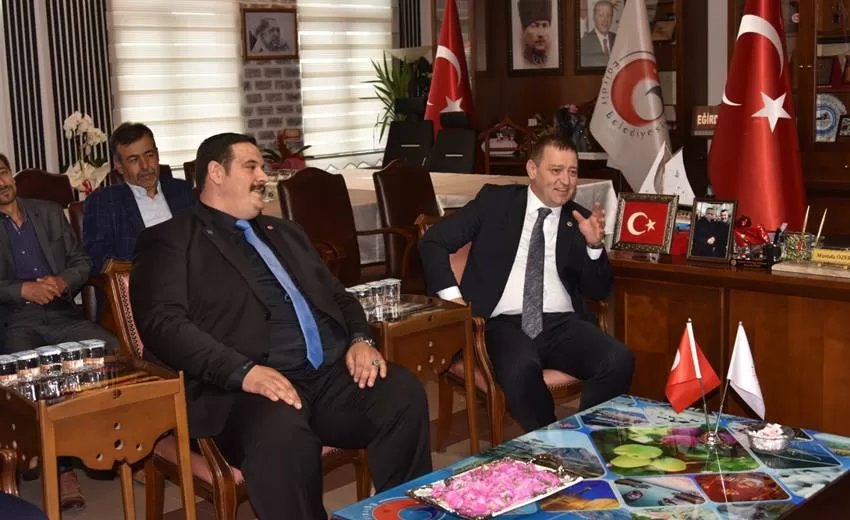 İYİ Parti’den istifa eden Yalvaç belediye başkanı Mustafa Kodal, Milliyetçi