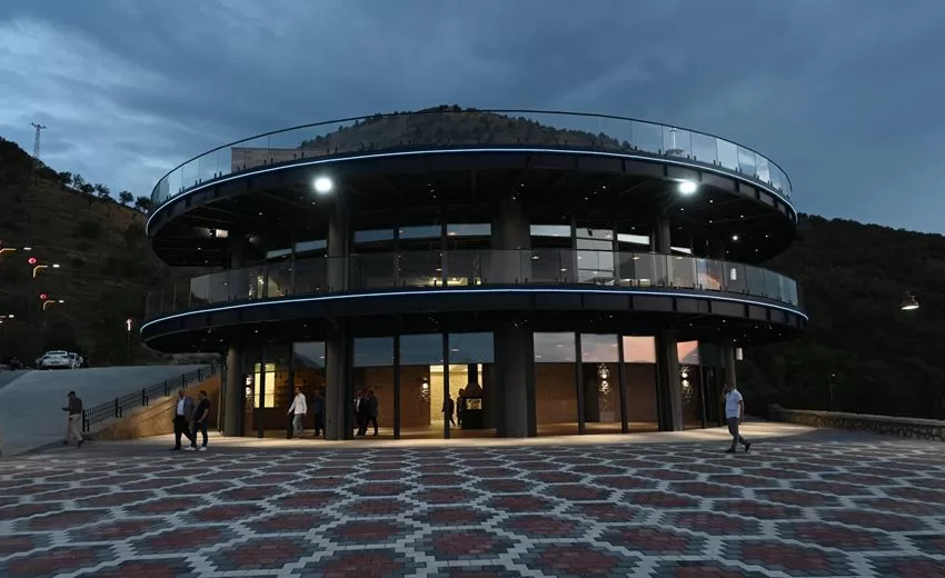 Isparta Belediyesi, Kirazlıdere’nin üst tarafına eşsiz manzaraya sahip Kirazlıtepe Kafe