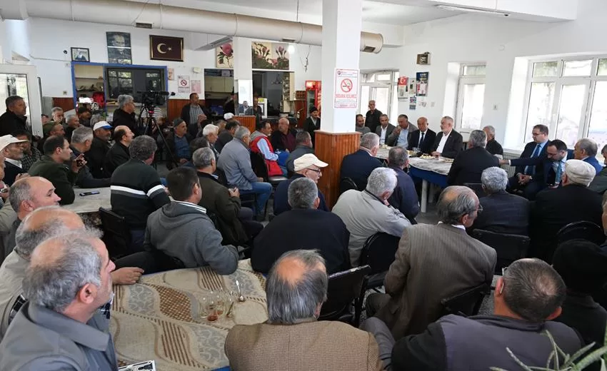 Isparta Belediye Başkanı Şükrü Başdeğirmen, Aliköy’ü ziyaret ederek, vatandaşlarla bir