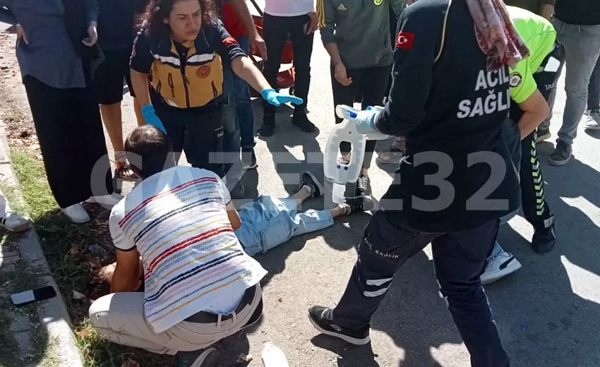 Isparta’da hafif ticari araç ile motosiklet çarpıştı. Meydana gelen kazada