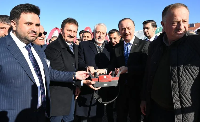 Isparta Belediye Başkanı Şükrü Başdeğirmen, Birlik Emek ve Kültür Derneği