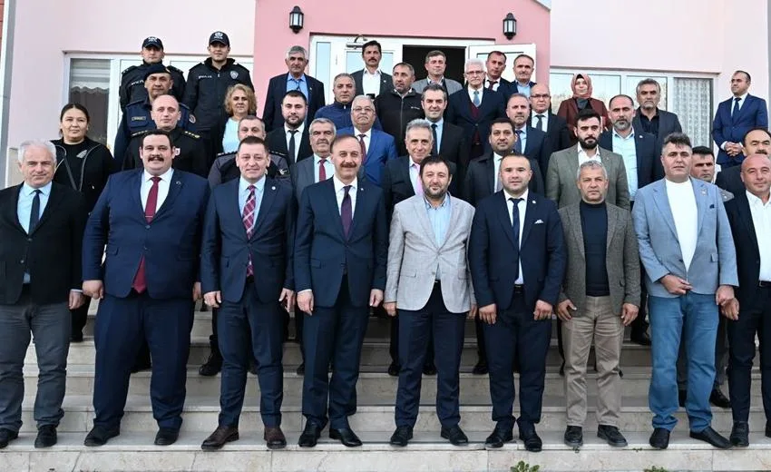 Isparta Valisi Abdullah Erin ilçeleri ziyaret ederek sunulan kamu hizmetlerini