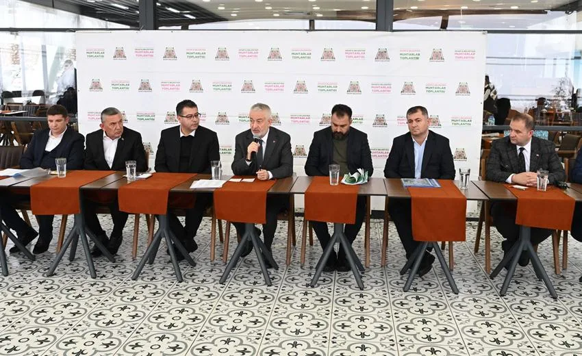 Belediye Başkanı Şükrü Başdeğirmen, 2024 yılının son muhtarlar toplantısını gerçekleştirdi.