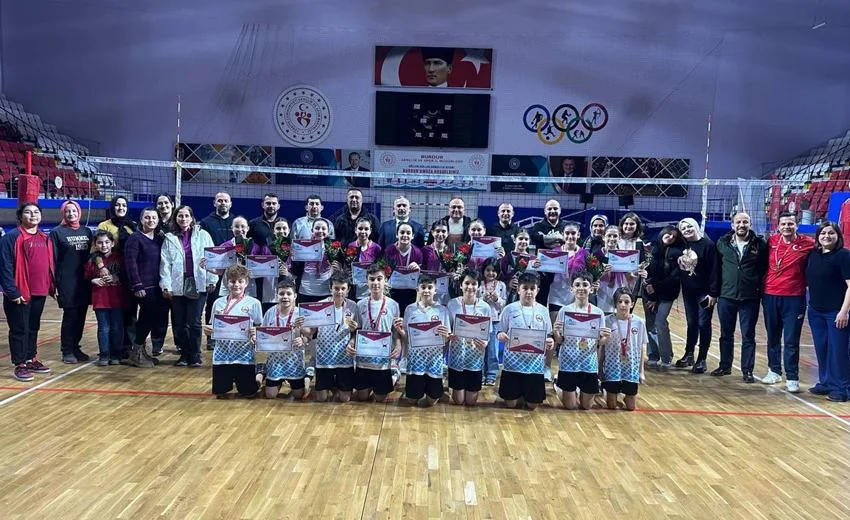 2024-2025 Eğitim Öğretim Yılı Okul Sporları kapsamında düzenlenen Küçük Kızlar