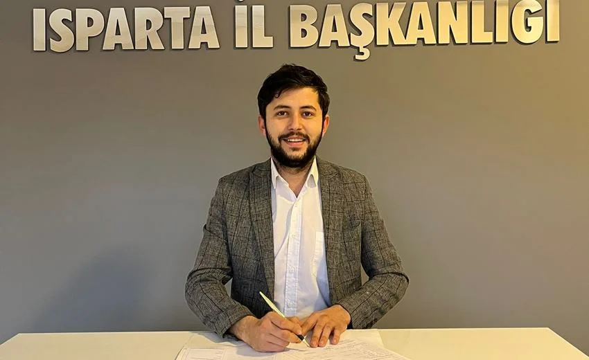 CHP Isparta İl Gençlik Kolları, yönetim kurulu kararıyla Merkez İlçe