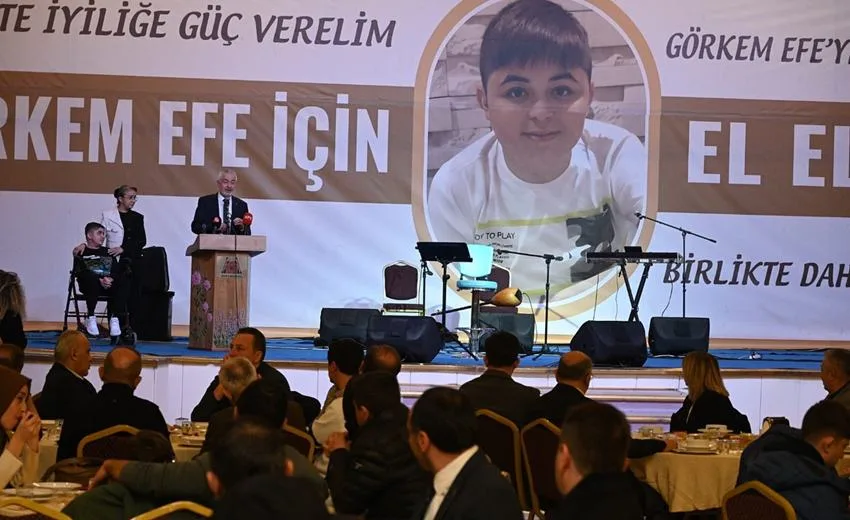 Isparta Belediye Başkanı Şükrü Başdeğirmen ve eşi Şadiye Başdeğirmen, Duchenne