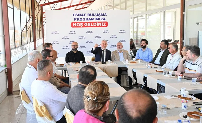 Isparta Belediye Başkanı Şükrü Başdeğirmen, şehrin sağlık alanındaki en önemli