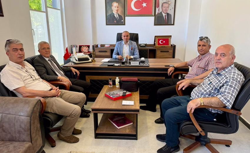 IGC Soner Toros Basın Merkezini ziyaret eden Tüm Emekliler Derneği