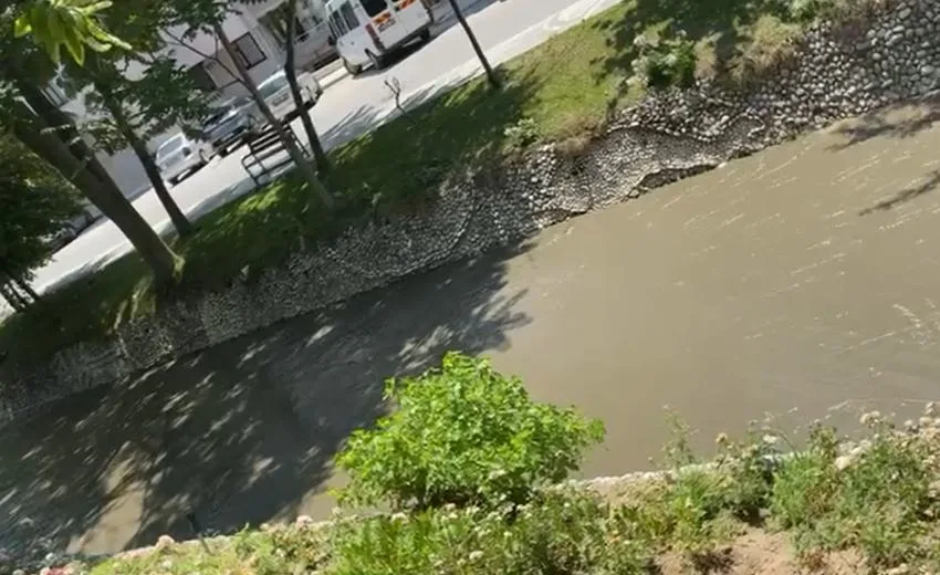 Isparta’nın en yoğun bölgelerinden biri olan Çayboyu çevresinde oluşan kötü