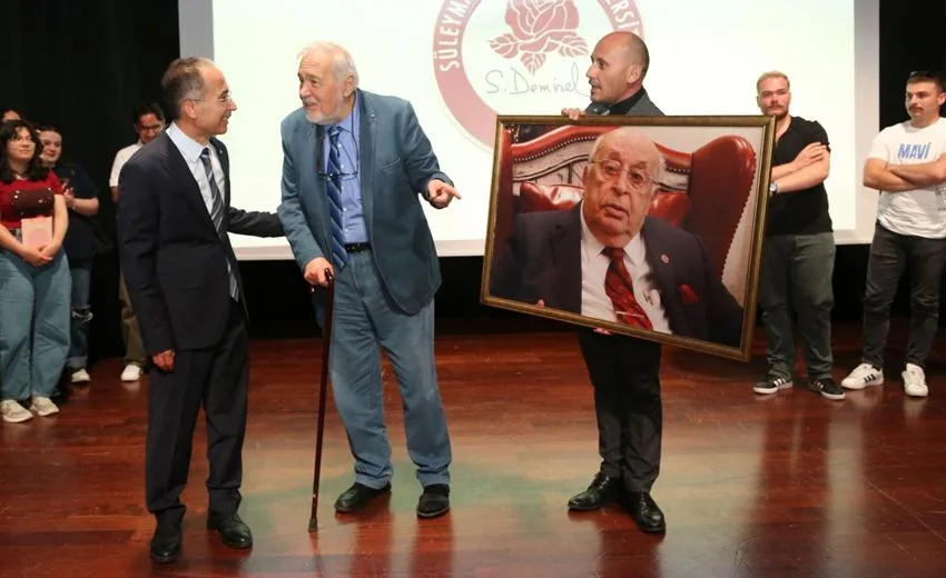 Süleyman Demirel Üniversitesi (SDÜ) tarafından 9. Cumhurbaşkanı merhum Süleyman Demirel,