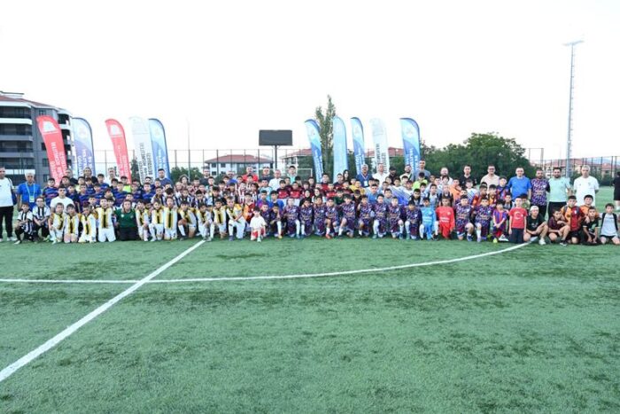 Minik Kramponların Büyük Mücadelesi Başladı