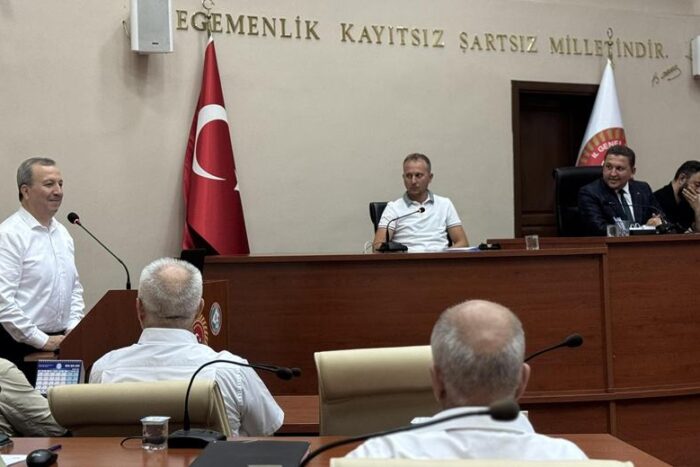 Isparta İçin Gece Gündüz Demeden Çalışmaya Devam Edeceğiz