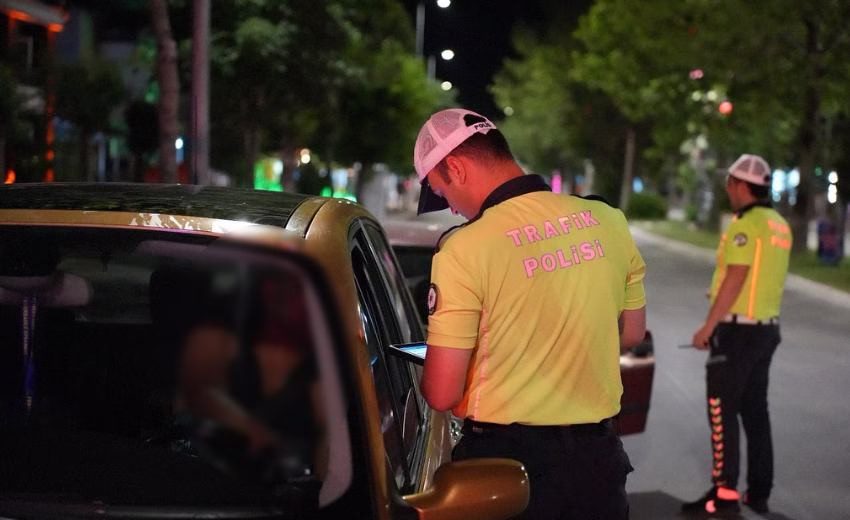 Isparta İl Emniyet Müdürlüğü, çevreyi rahatsız edecek şekilde gürültü çıkaran