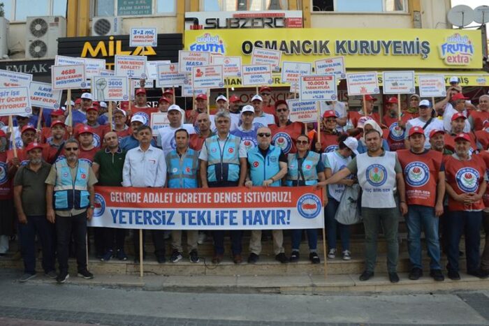 Memur-Sen Isparta’dan “Yetersiz Teklife Hayır” Eylemi